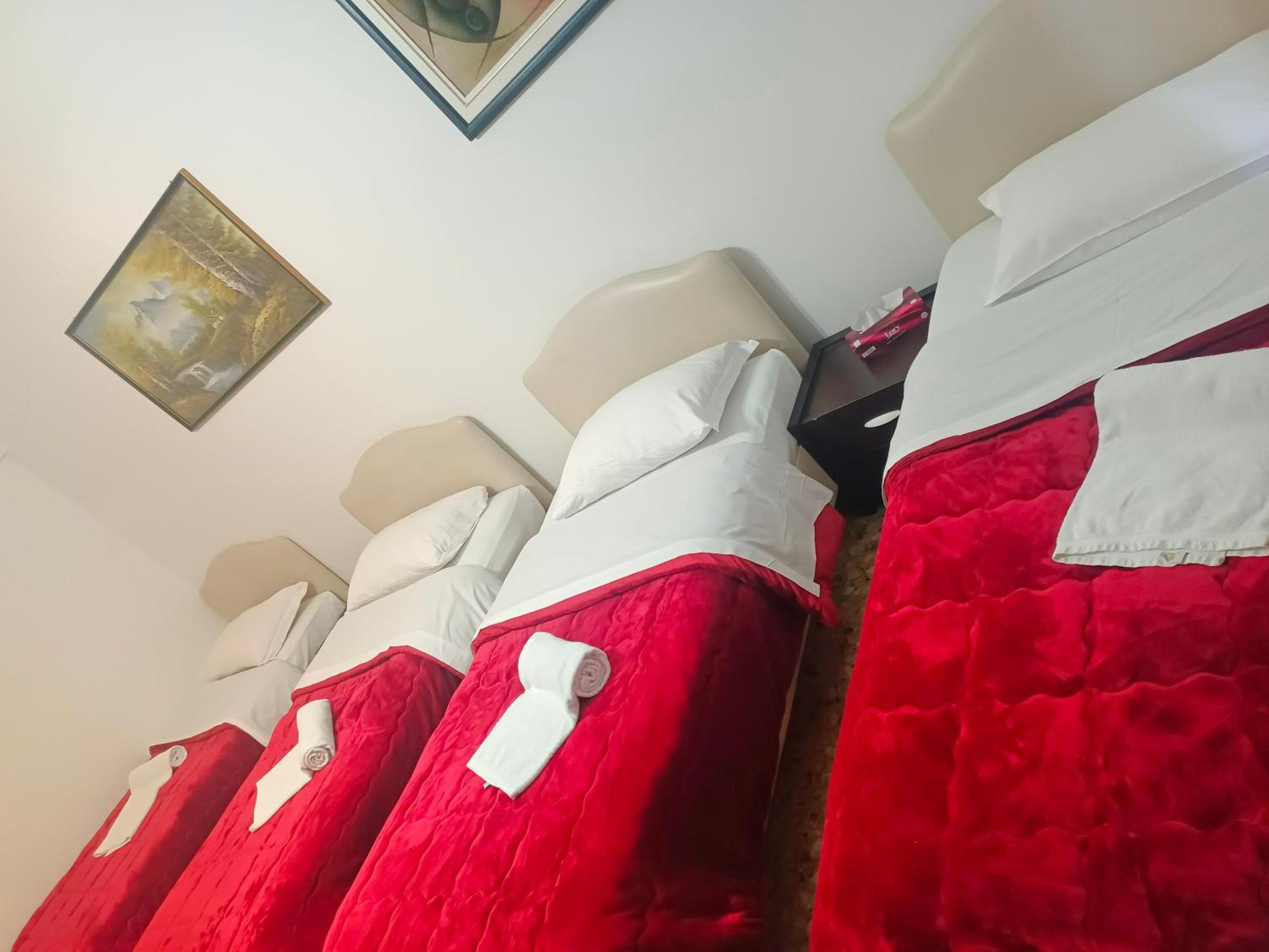 Hostel Hostelroma Rom